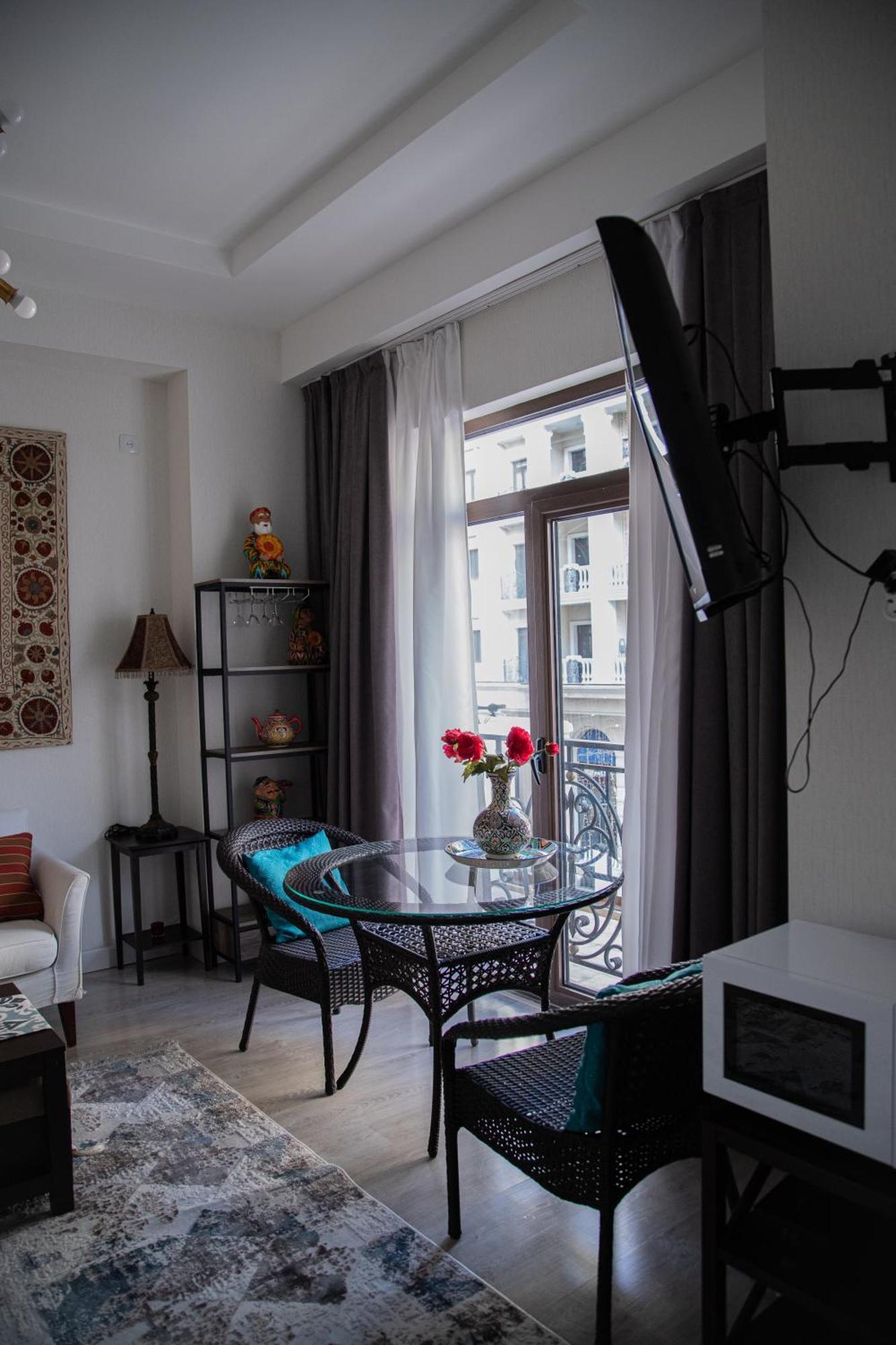 2Br Tashkent City Fountain View Екстериор снимка
